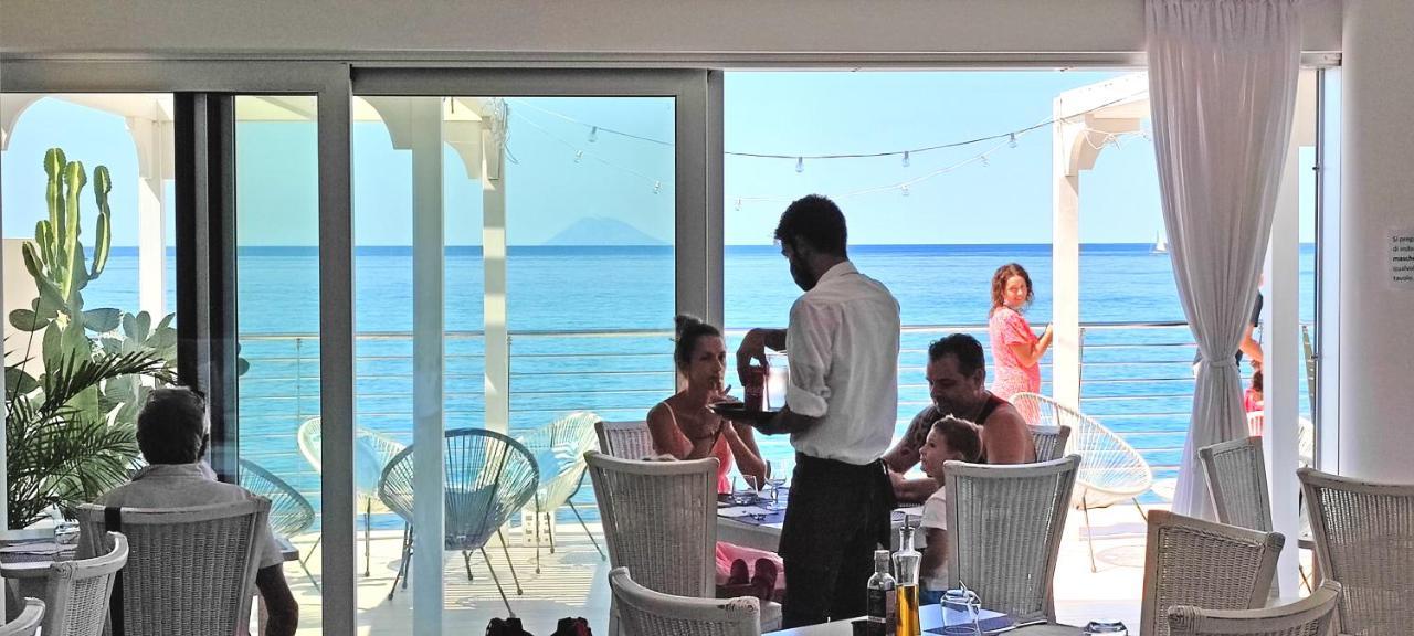 Hotel Resort Rocca Di Vadaro 카포바티카노 외부 사진