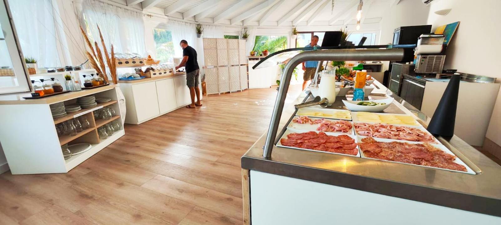 Hotel Resort Rocca Di Vadaro 카포바티카노 외부 사진