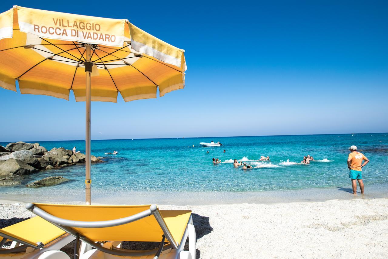 Hotel Resort Rocca Di Vadaro 카포바티카노 외부 사진